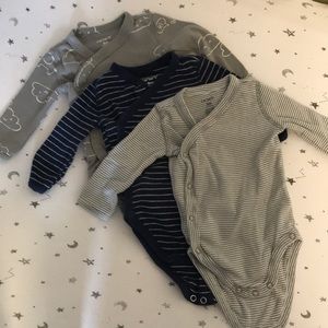 3 side snap long sleeve onesies NEW MOM MUST !